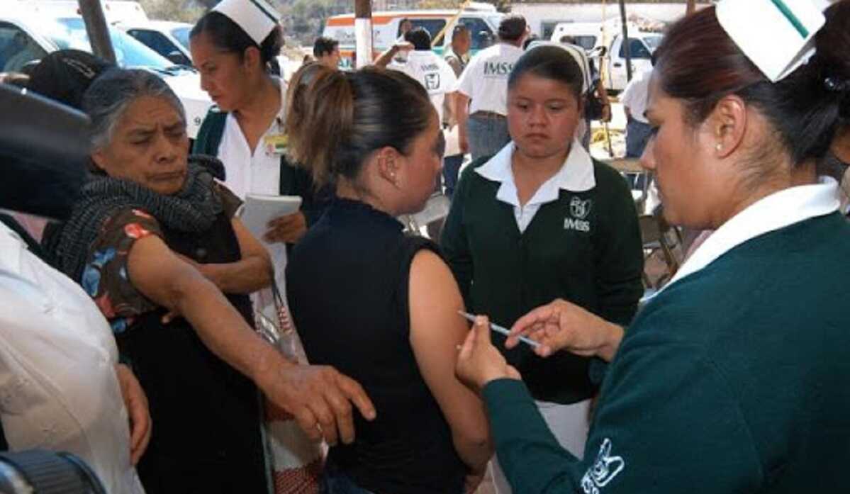  Al 31 de diciembre se completará la aplicación de 14.4 millones de dosis contra influenza: IMSS