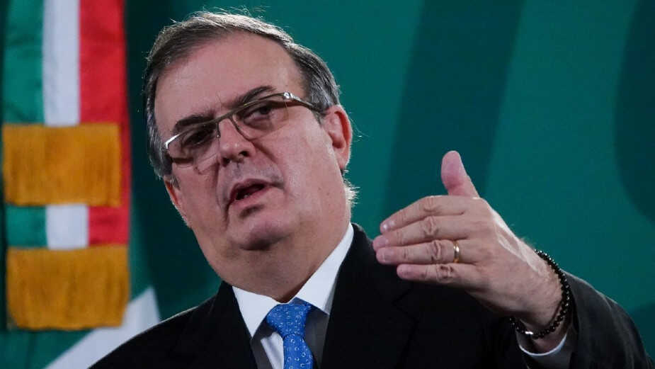  Ebrard confirma que buscará ser candidato a la presidencia en 2024