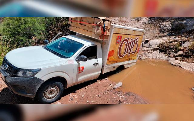  Habitantes de Guagueyvo, Urique están sin luz e incomunicados física y telefónicamente