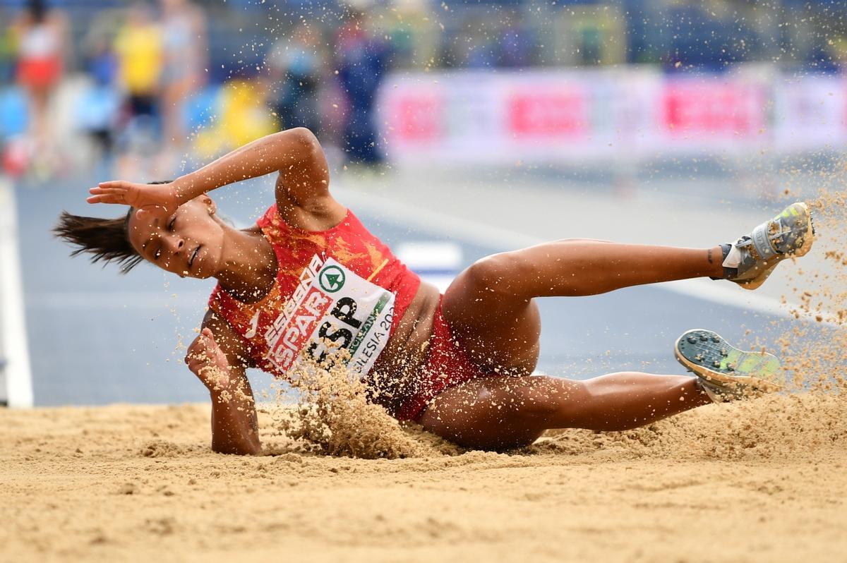  Ana Peleteiro denuncia “un enorme acoso” en las redes sociales