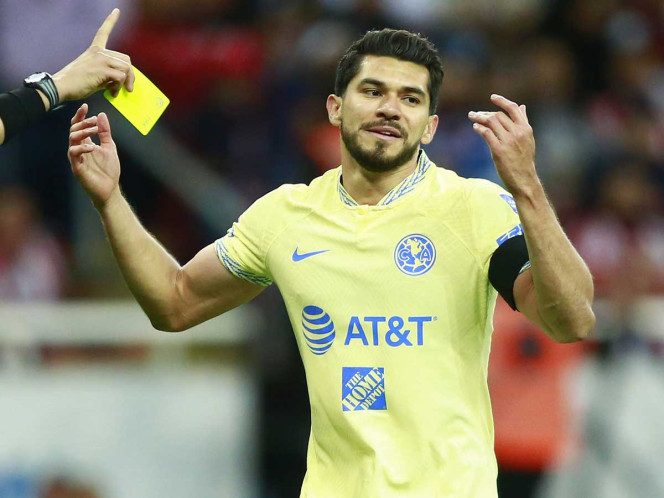  Chivas espera sanción a Henry Martin tras polémico festejo