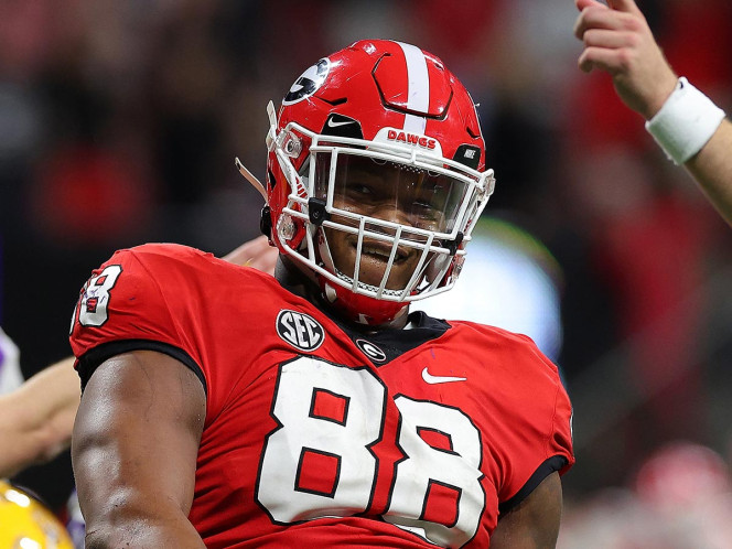  Emiten orden de arresto contra jugador Jalen Carter