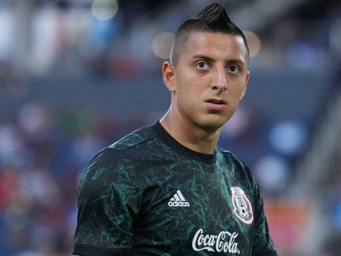  ‘Piojo’ Alvarado será el nuevo ’10’ del Tri… y la afición ‘explota’