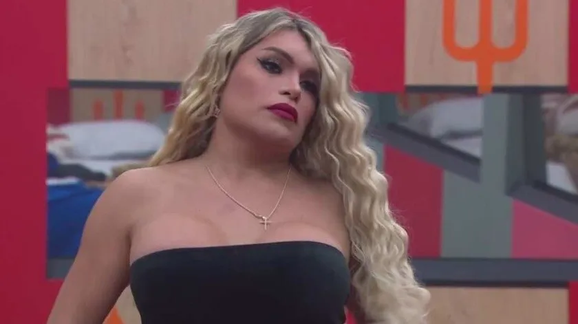  Poncho de Nigris le exige la mitad del premio a Wendy Guevara si gana La Casa de los Famosos