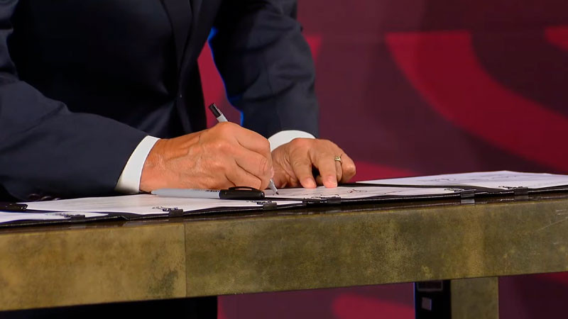  AMLO anuncia firma de acuerdo con 23 estados para adherirse al IMSS-Bienestar