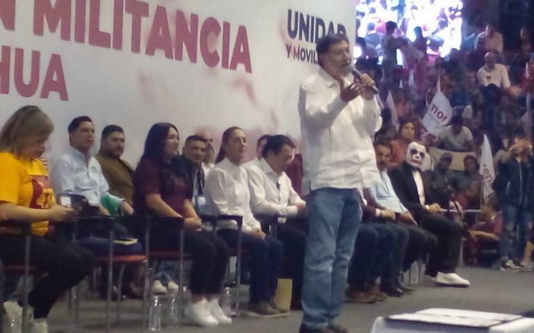  Acude Gerardo Fernández Noroña a evento de militancia con Claudia Sheinbaum