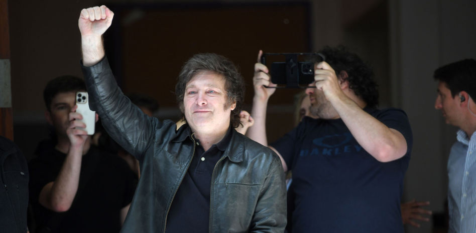  Ganó Milei; Argentina apuesta por la “motosierra” ultraderechista