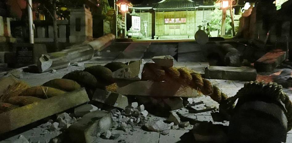  Terremoto en Japón causa importantes daños; activan alerta de tsunami