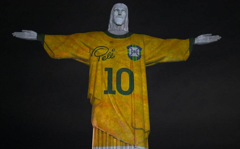  ¡Impresionante! Cristo Redentor se ilumina con el ’10’ en homenaje a Pelé
