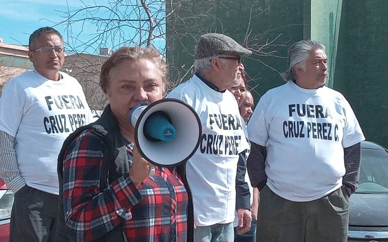  Arrestan a 10 personas que se manifestaron frente a la residencia del alcalde Cruz Pérez