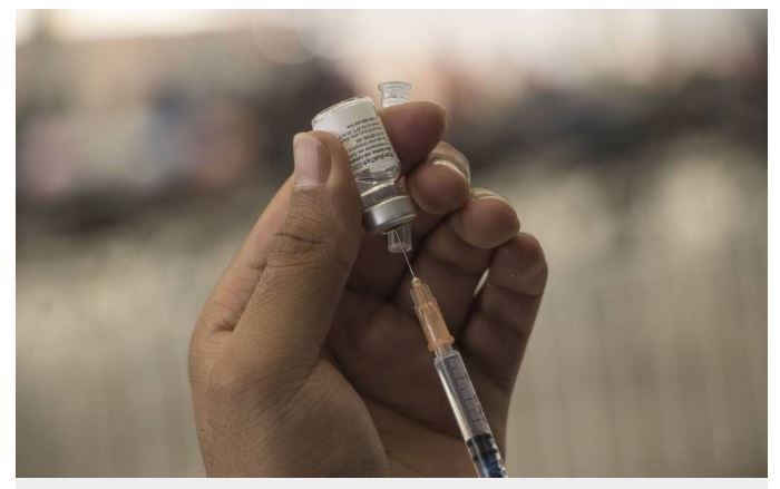  Invita Consulado a participar en jornada de vacunación gratuita contra Covid-19