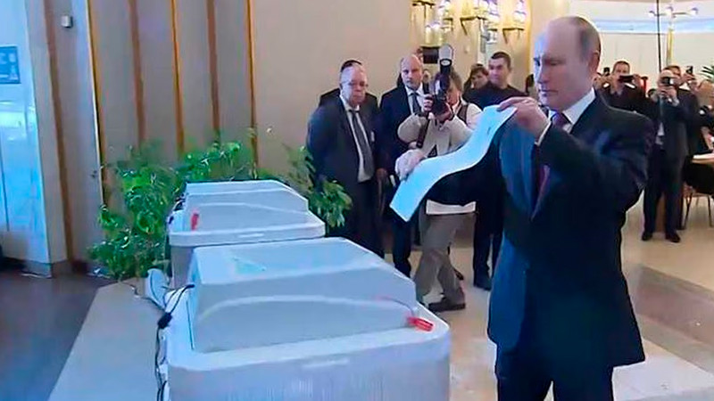  Ucrania llama a comunidad internacional a rechazar resultados de la elección en Rusia