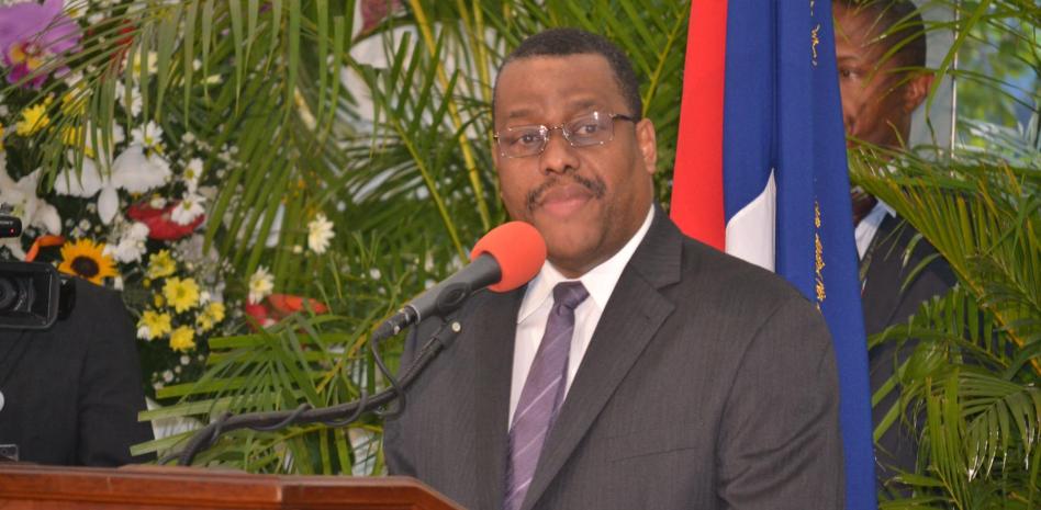  Garry Conille se compromete a abordar crisis de Haití como nuevo primer ministro