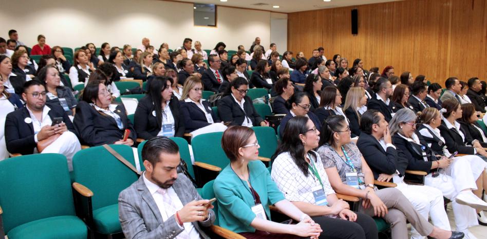  IMSS capacita a trabajadores sobre cultura de atención centrada en los usuarios