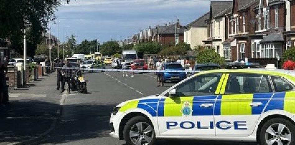  Starmer anuncia una nueva unidad policial para atajar las protestas violentas en R.Unido