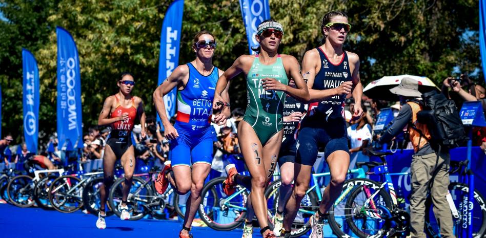  Rosa María Tapia concluye en sexto sitio en el Mundial de Triatlón