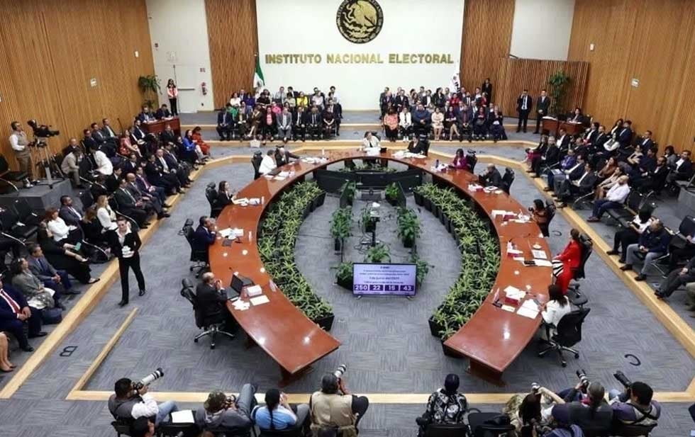  Ajustan a 6 mil 329 mdp presupuesto para elección judicial