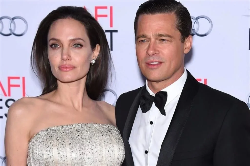  Ofrecen 60 mdd a Jolie y Pitt por hacer película juntos