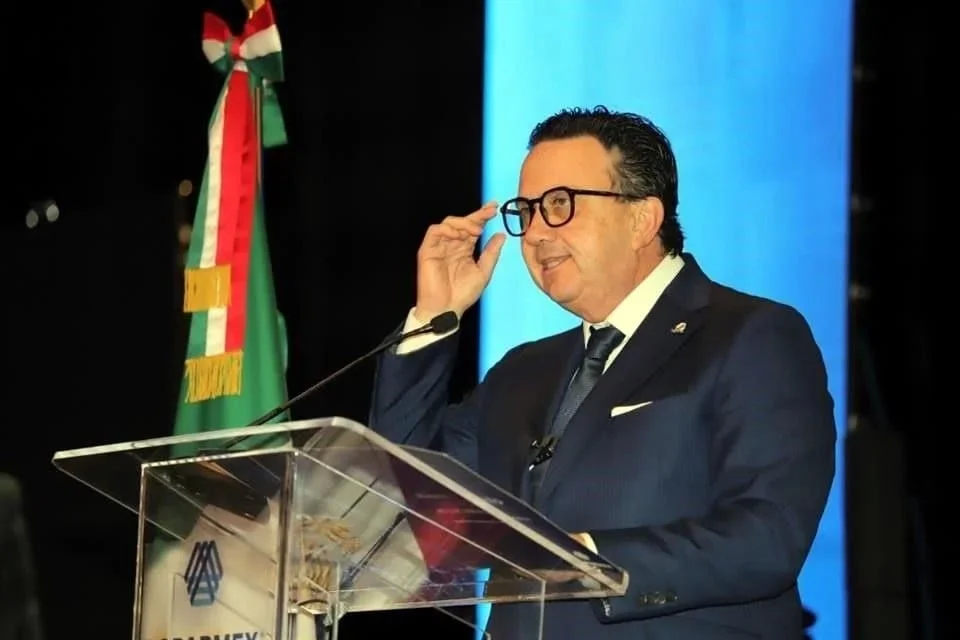  Va Coparmex contra desvío de recursos de Infonavit