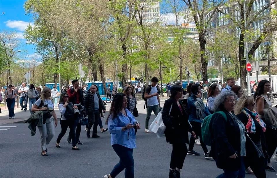  Registran apagón España, Portugal y partes de Francia