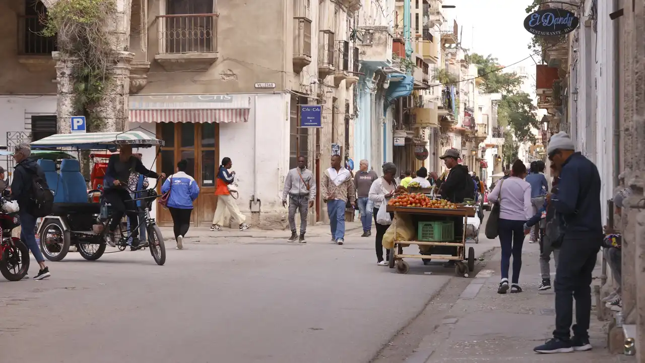  EU advierte a Cuba que debe realizar ‘drásticos cambios muy pronto’