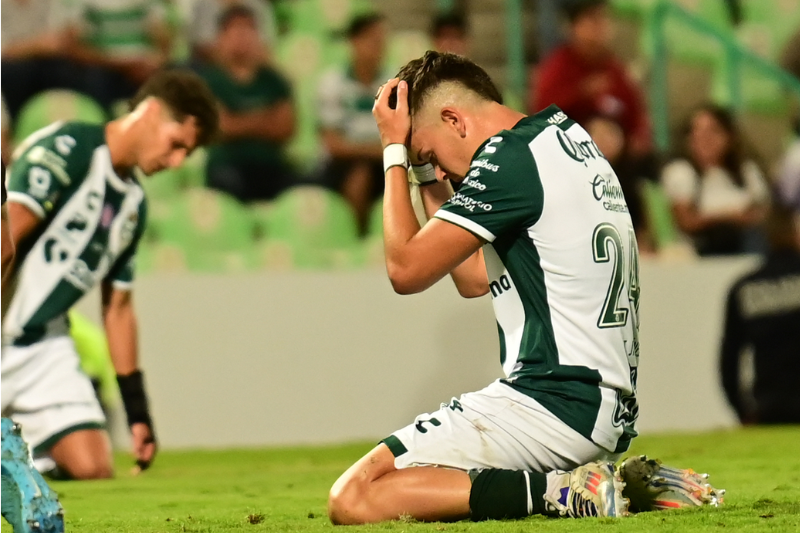  Santos en crisis: Mazatlán gana de visita 1-2 en el Estadio Corona